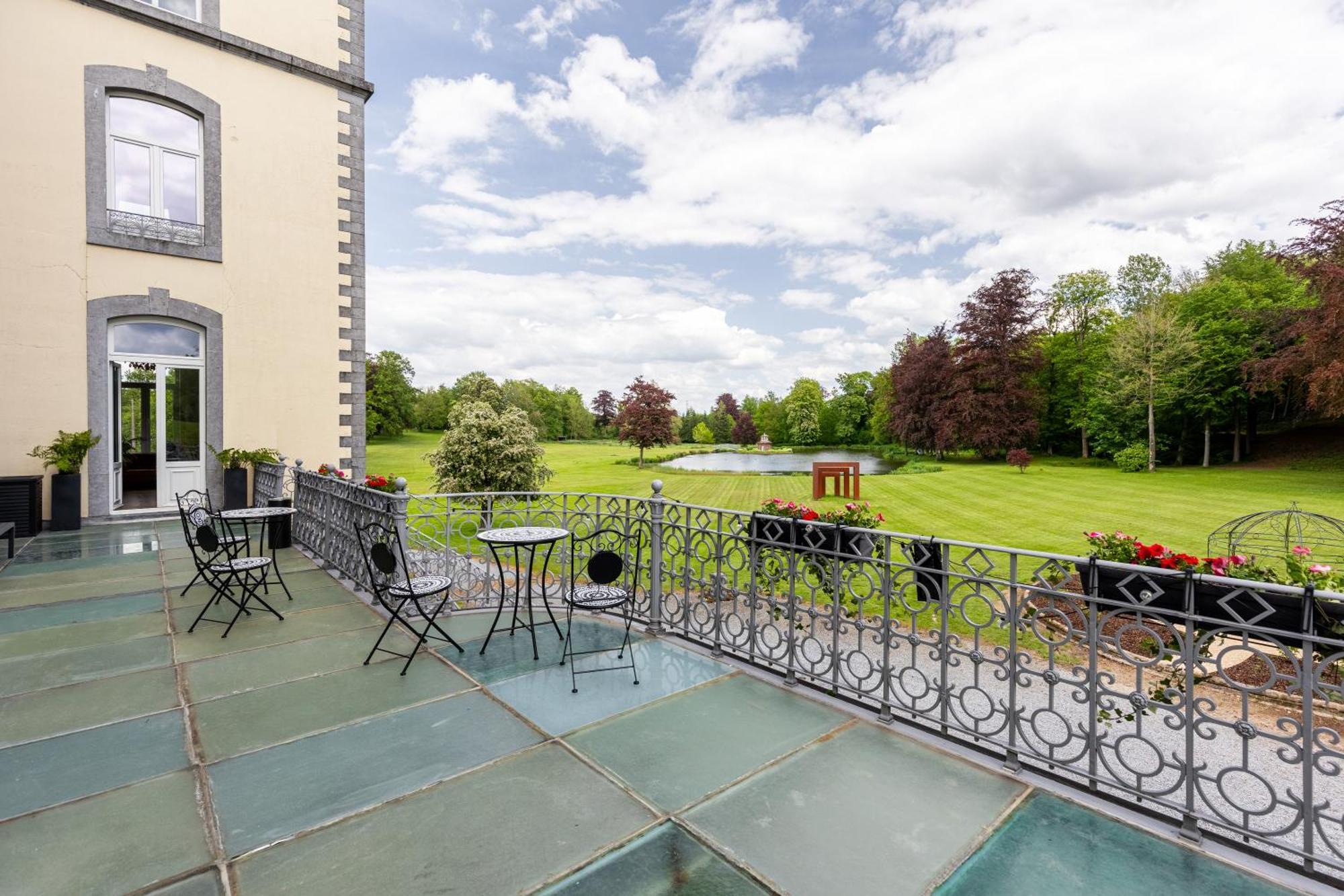 Suite Luxueuse Au Chateau De Saint Vitu 104 Tinlot Exterior photo